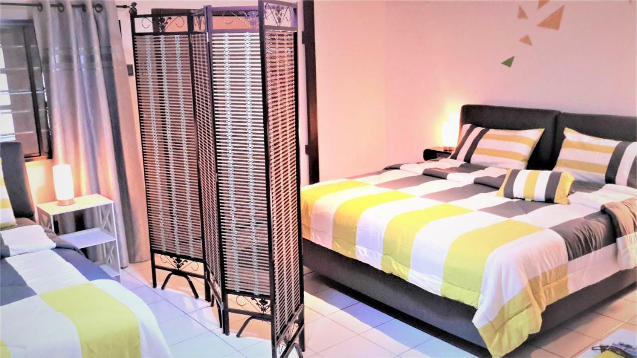 Sabandy House B&B Padang Mat Sirat 外观 照片