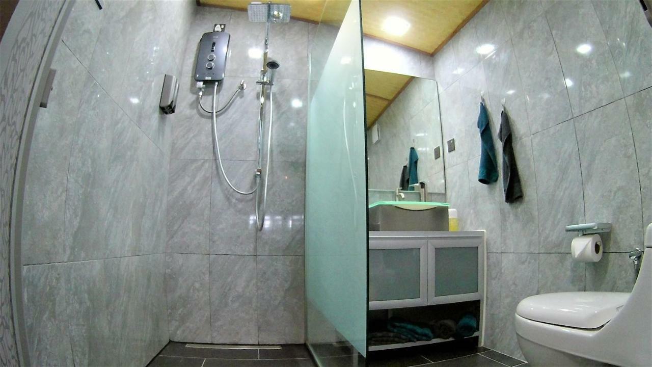 Sabandy House B&B Padang Mat Sirat 外观 照片