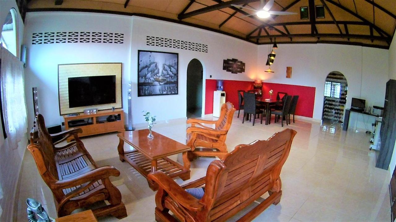 Sabandy House B&B Padang Mat Sirat 外观 照片